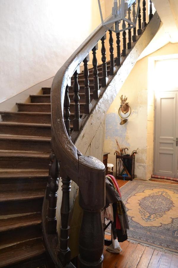 Rouillac  Le Petit Logis Bed & Breakfast エクステリア 写真